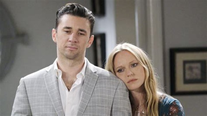 Abigail Deveraux / Abigail Deveraux DiMera