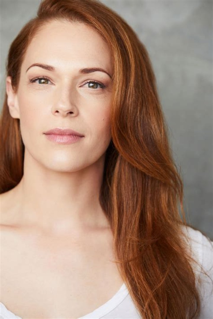 Amanda Righetti Amanda Righetti
