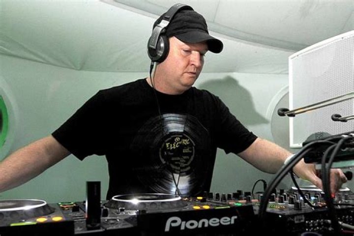 DJ Dan