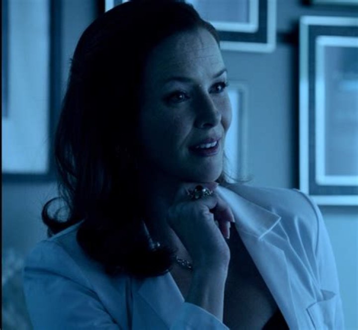 Dr. Kelly Nieman