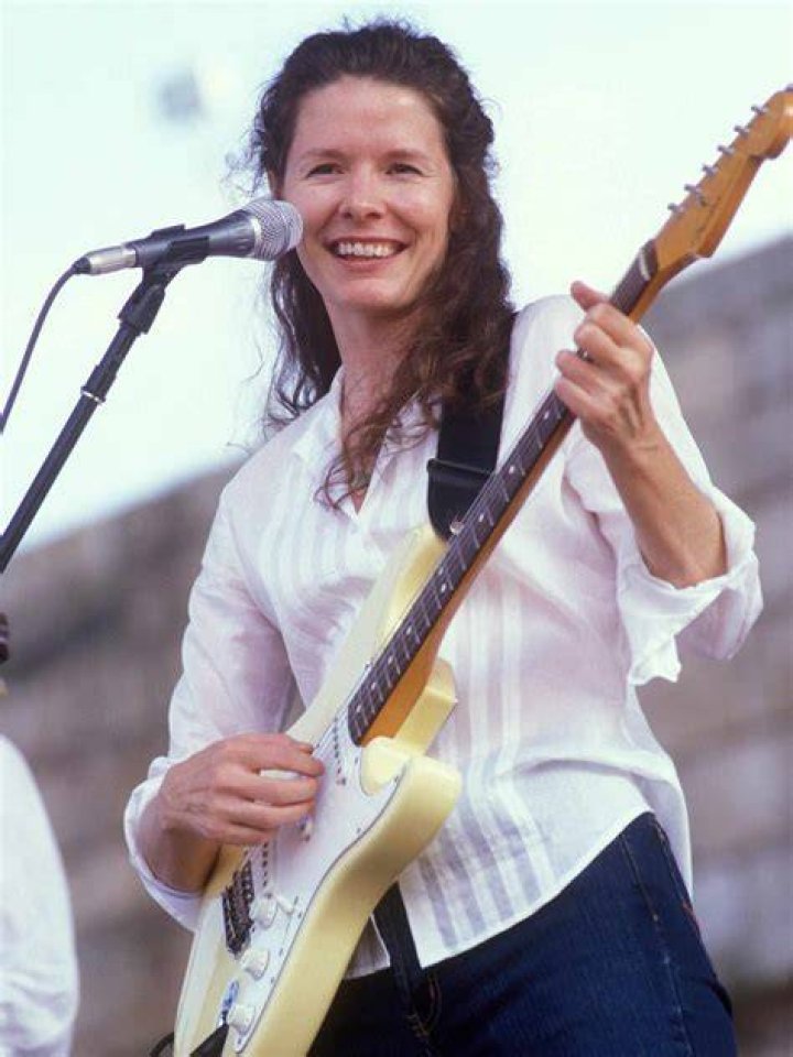 Edie Brickell, The Gaddabouts Edie Brickell, The Gaddabouts