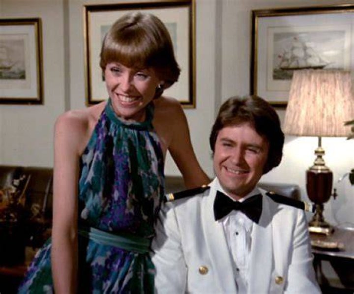 Fred Grandy, Barbara Rhoades, Lauren Tewes