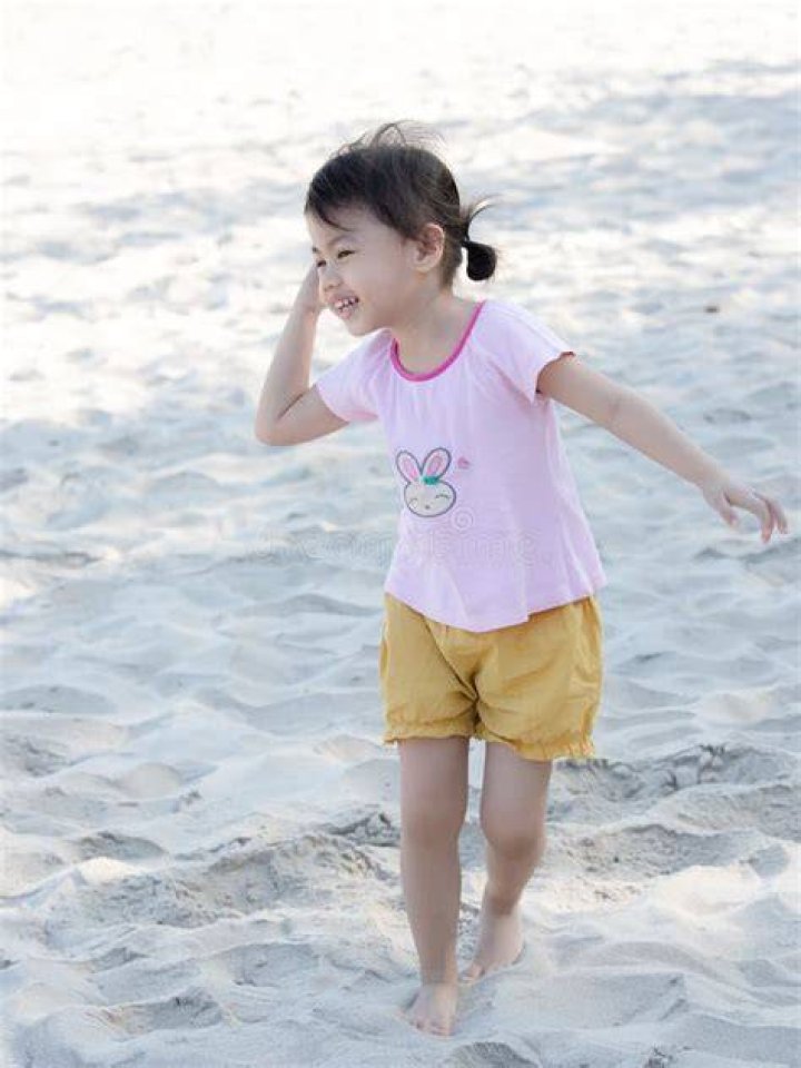 Girl 4