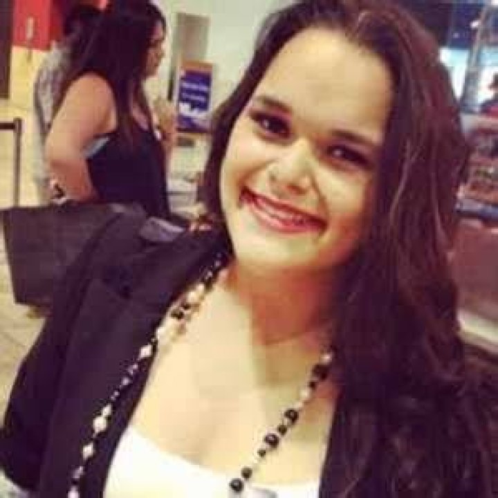 Jenicka Lopez Biography