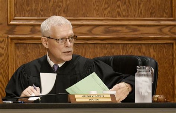 Judge Dunlay (1990)