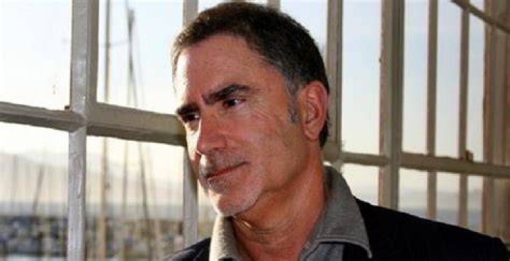 Phil Bronstein holds a net worth of $1 million