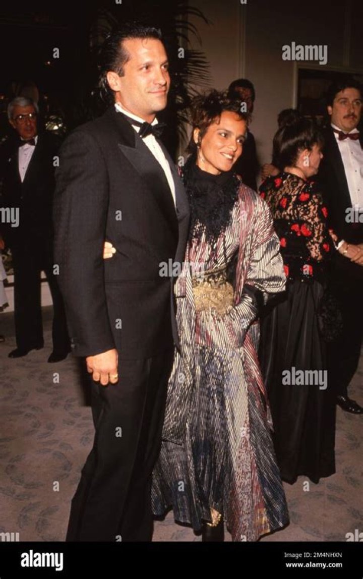 Shari Belafonte, Sam Behrens