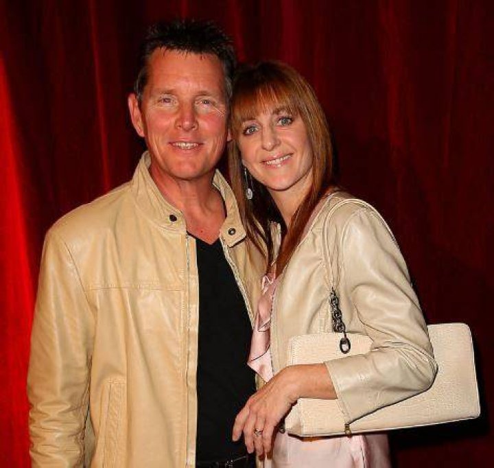 Tom Burlinson Net Worth