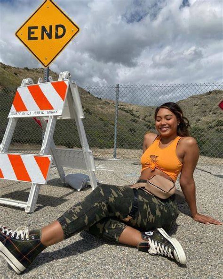 Young Parker-McKenna Posey with her mother Young Parker-McKenna Posey with her mother
